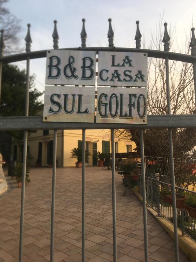 Bed and Breakfast La Casa Sul Golfo Анкона Екстер'єр фото
